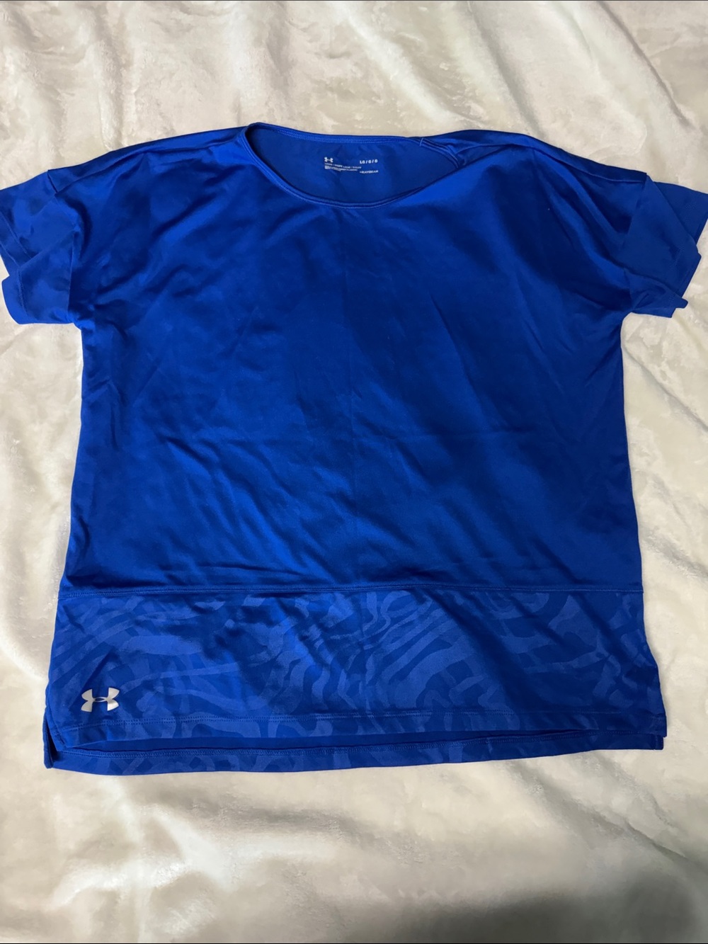 Under Armour Women Blue Short Sleeve Athletic Tee with Patterned Hem